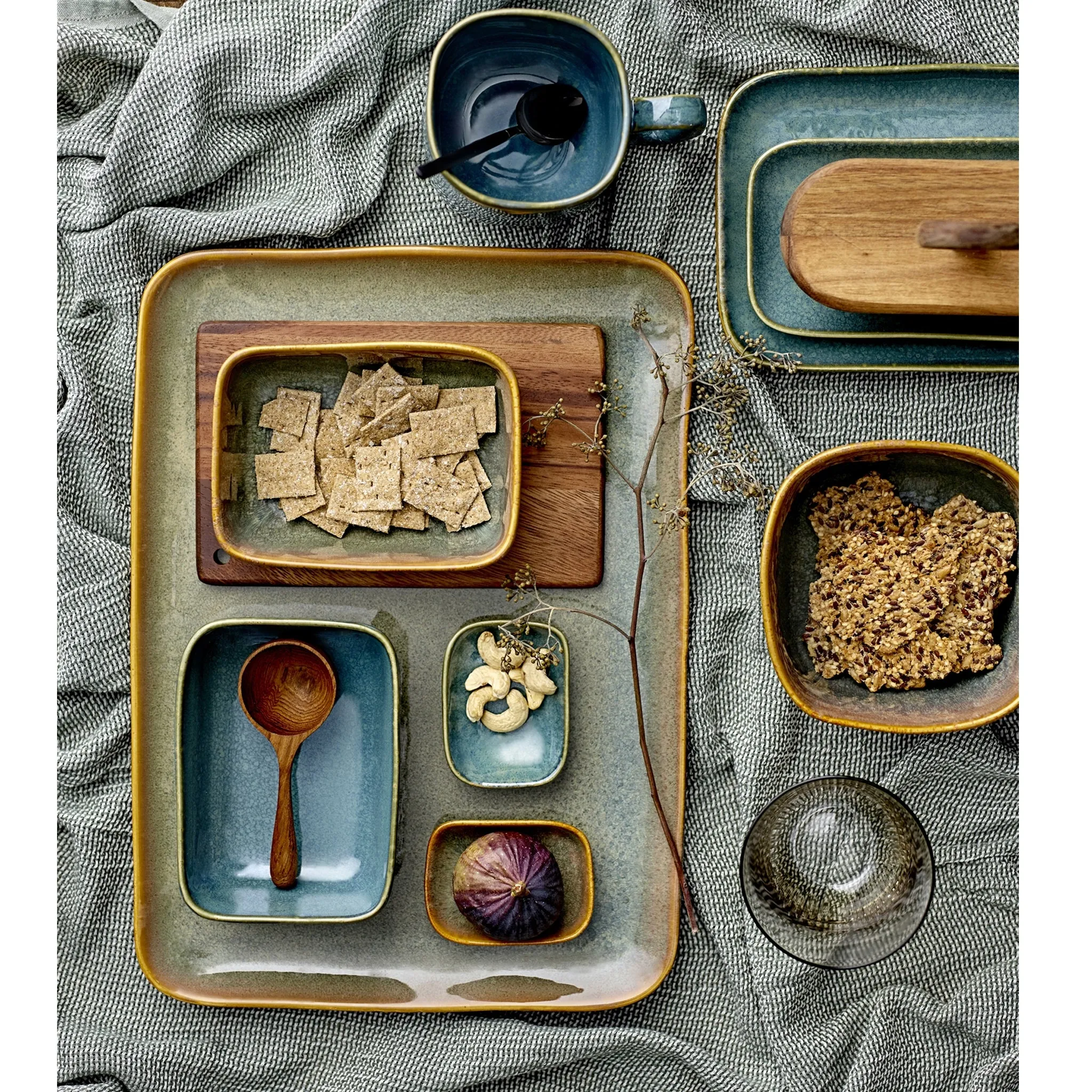 Aime Serving Dish