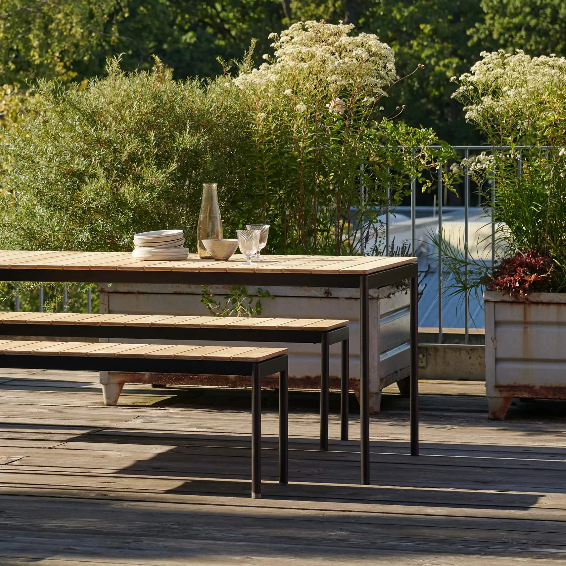&Tradition AV27 & AV28 Ville Garden Bench