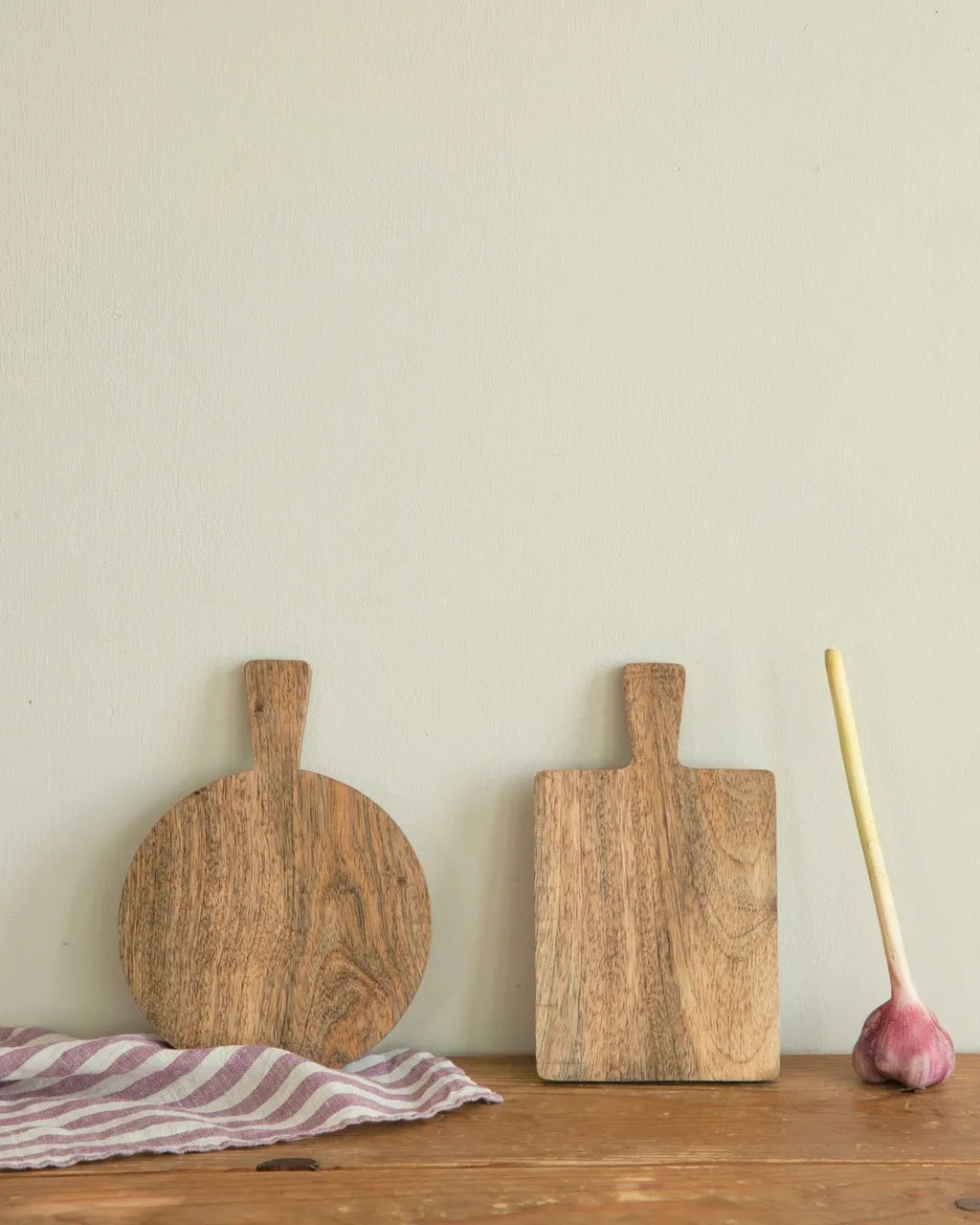 MANGO WOOD BOARD - CIRCLE