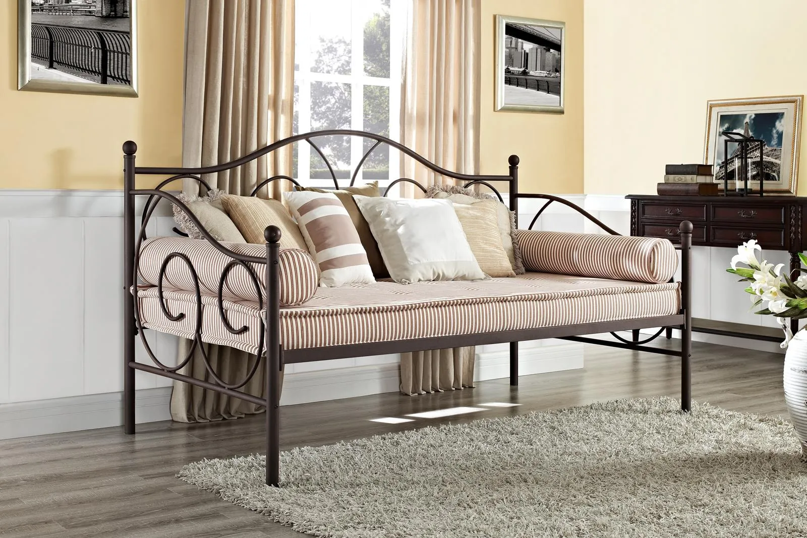 Victoria Metal Daybed