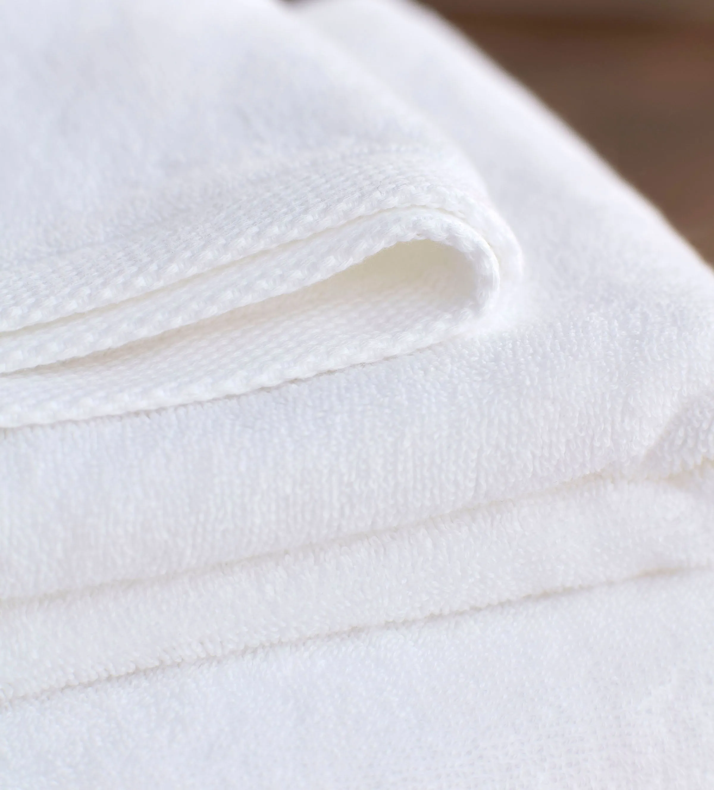 White Luxury 100% Cotton Towels